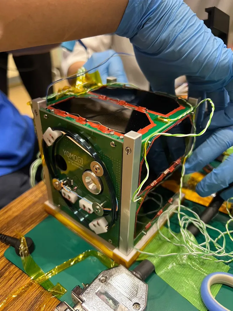 Assembling the YOMOGI EM