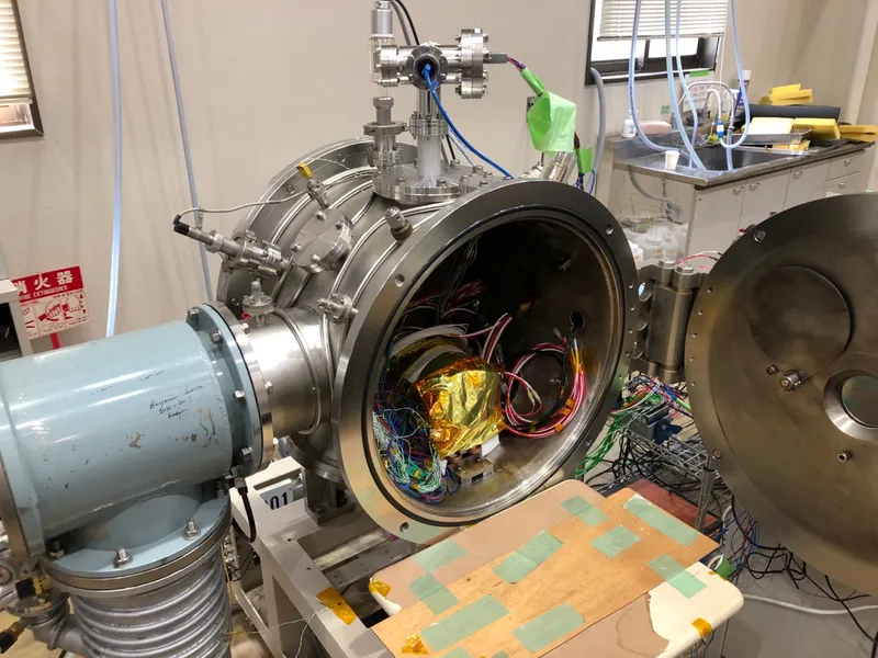 YOMOGI EM thermal vacuum test