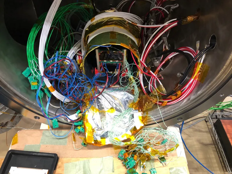 YOMOGI EM thermal vacuum test