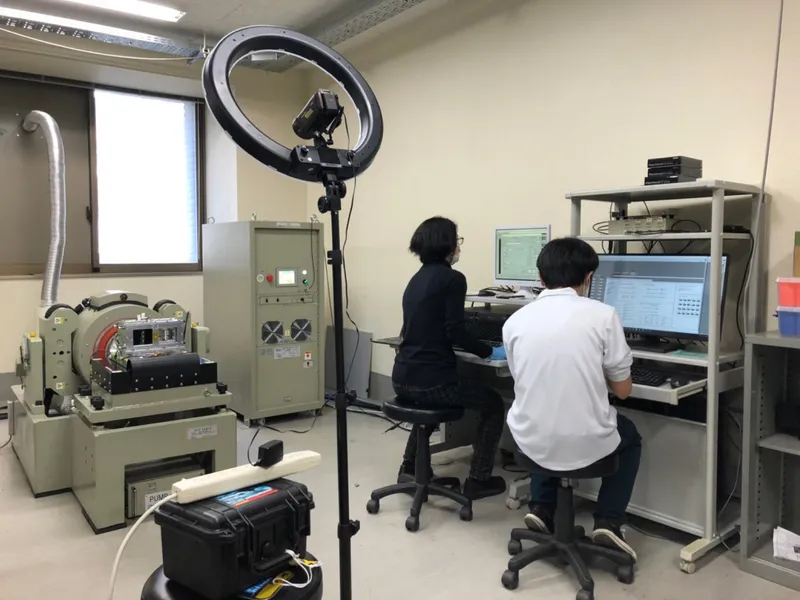 YOMOGI EM vibration test